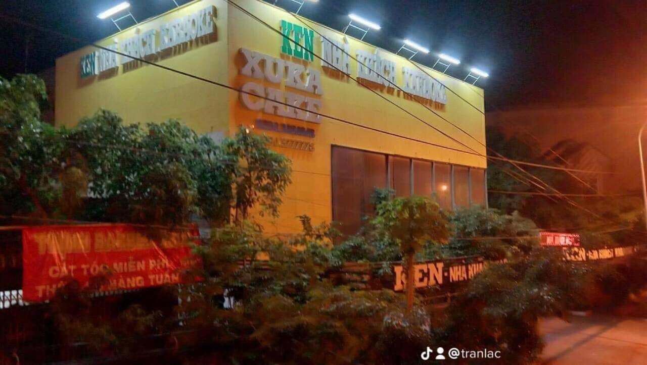 Nhà Khách Ken Cà Mau Esterno foto